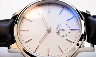 שעון IWC יוקרתי עם עיצוב מפואר ומדויק.